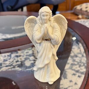 Lenox Ivory and Gold Angel Figurine